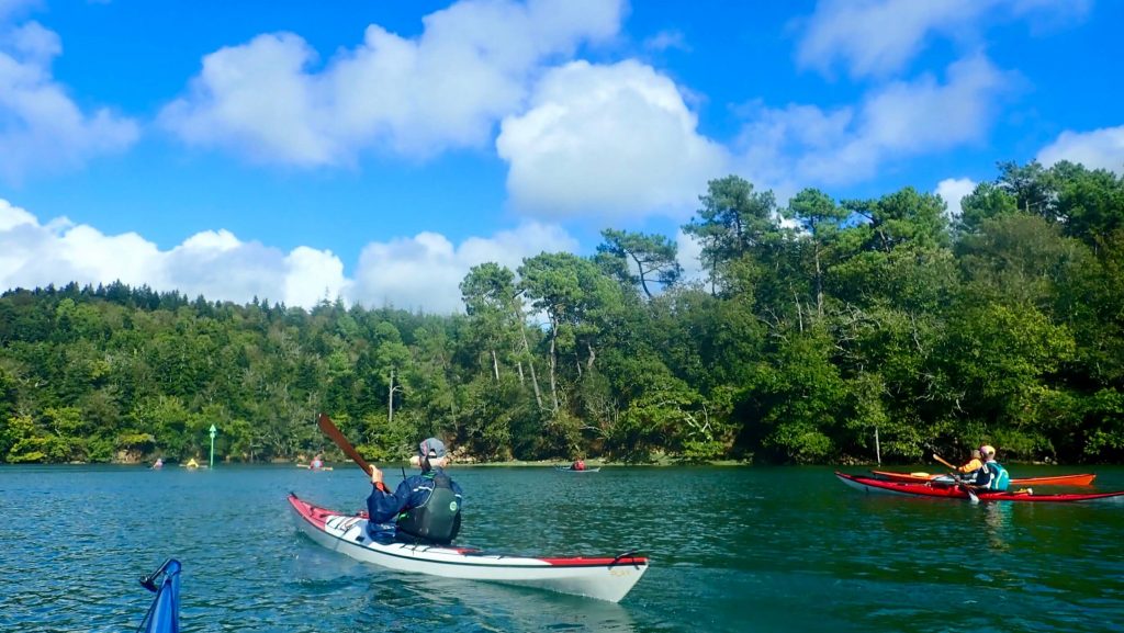 Découverte de l'Odet en kayak de mer - Finistère Sud Balade en kayak sur l'Odet