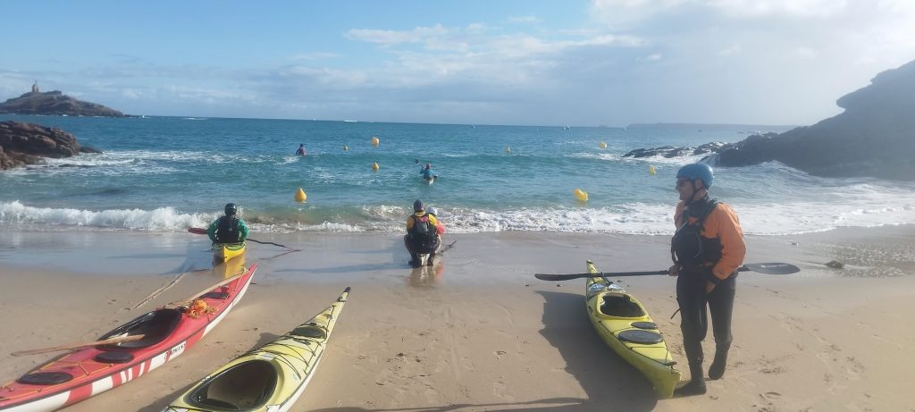 Rando kayak et surf autour d'Erquy - Côte d'Armor